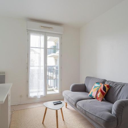Paris-Disney - Studio 1 Min Gare Биси Сен Жорж Екстериор снимка